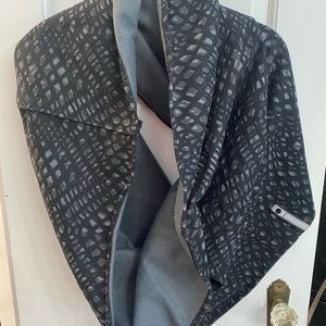 Lululemon Button Reversible Scarf